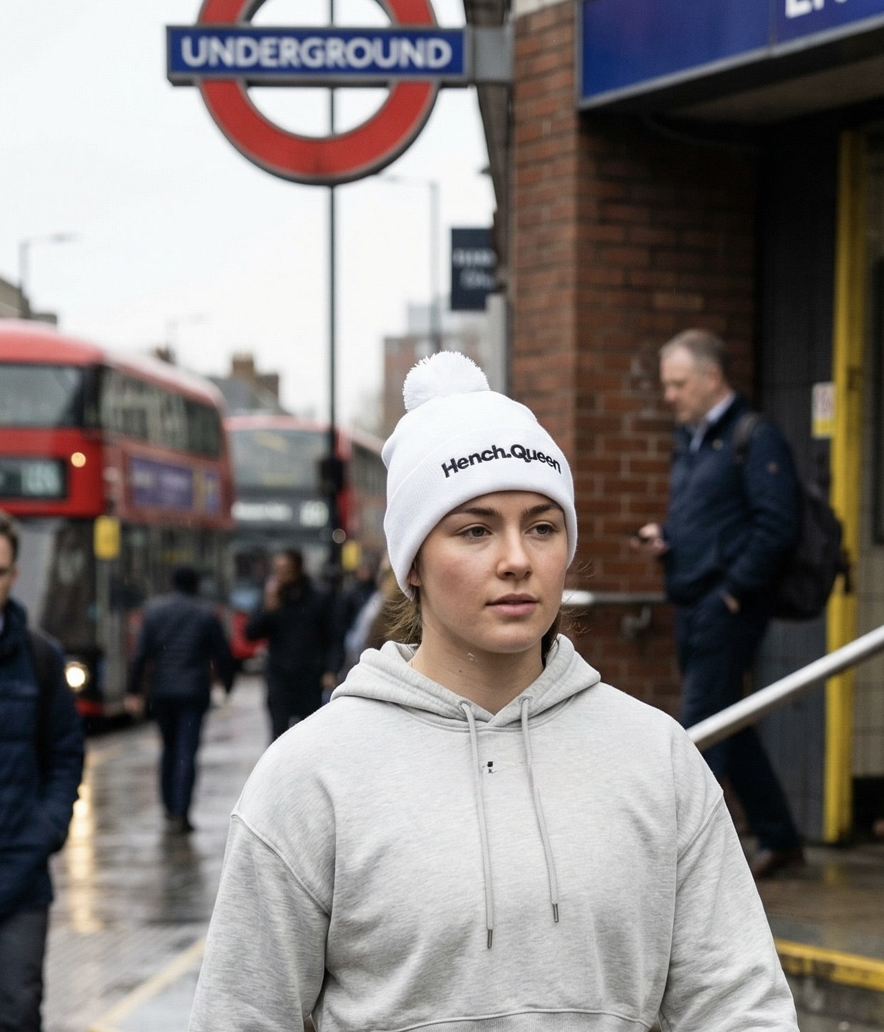 The MoMo Pom pom beanie